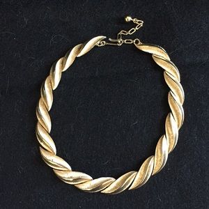 Trifari choker